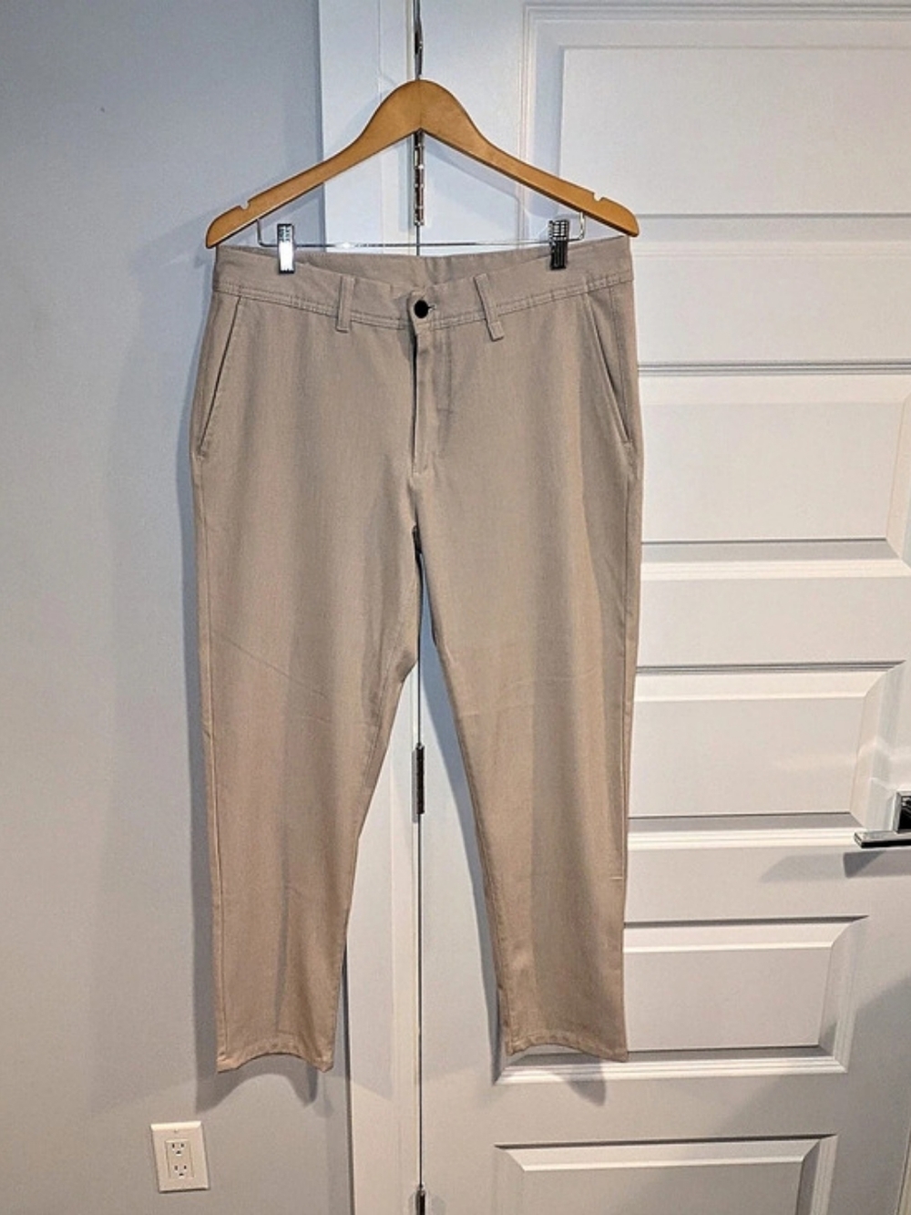 Zara Men's Beige Pants